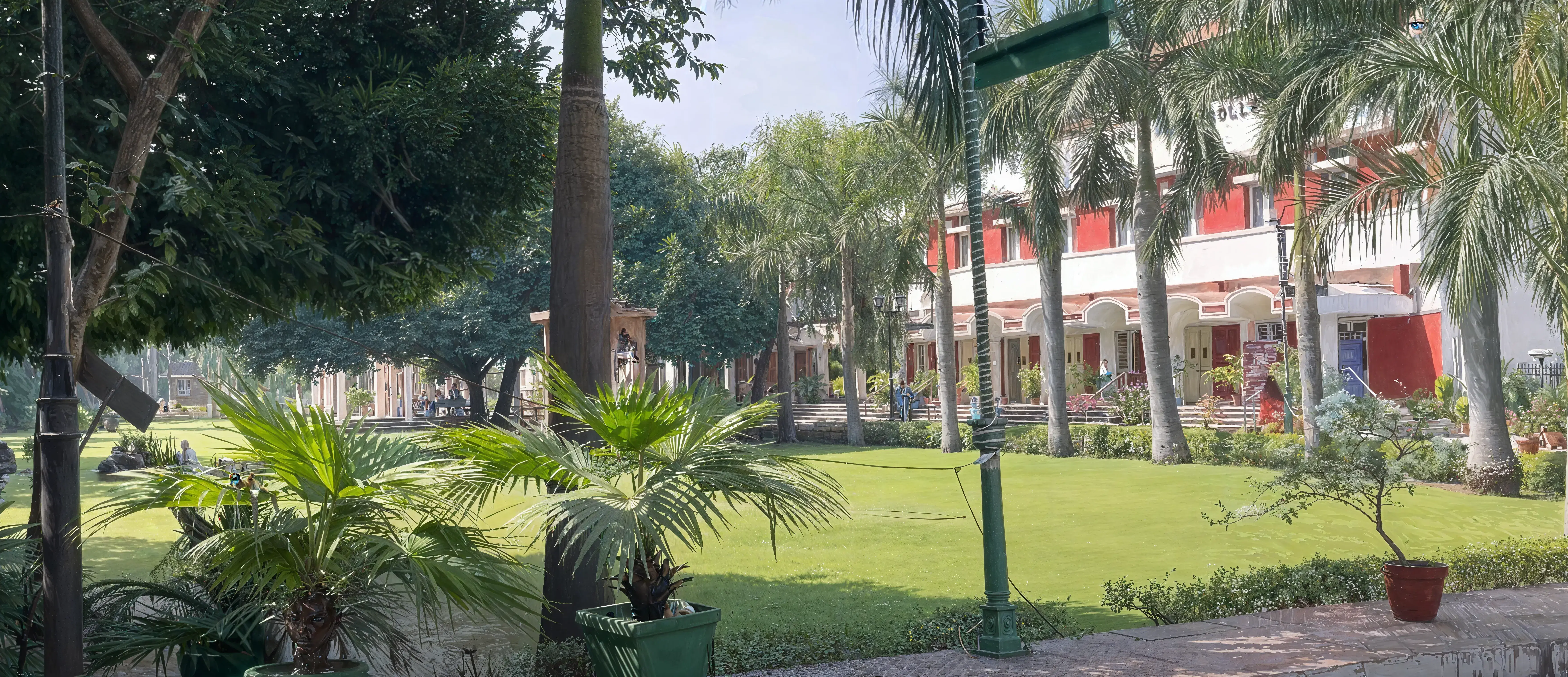 Daulat Ram College campus photo 4